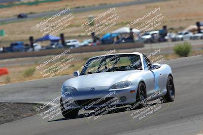 media/Oct-01-2022-Team Topak Racing (Sat) [[f860fb51be]]/1- Inter High/session 3 turn 6/